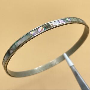 Vintage Signed Mexico Crushed Abalone Shell Bangle Bracelet